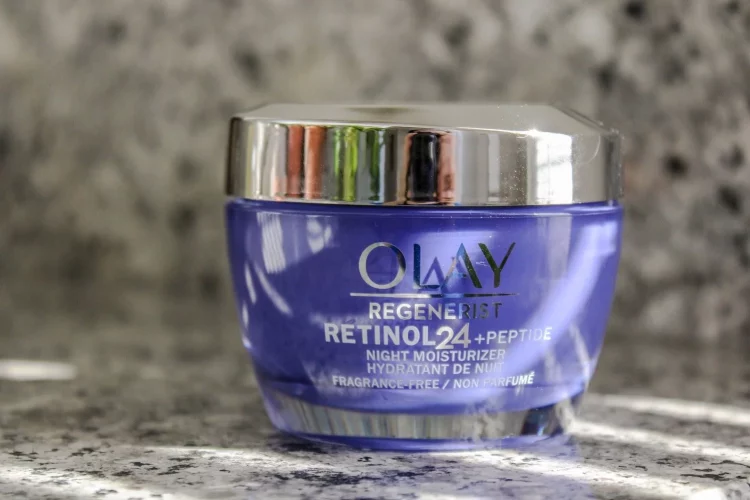 Olay Regenerist Retinol 24 Night Moisturiser