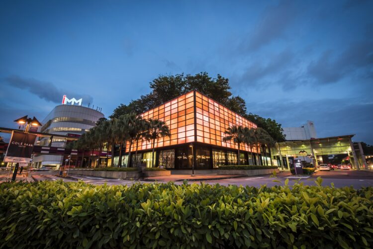 Your Ultimate Guide to the Best Shopping in Jurong East Singapore!