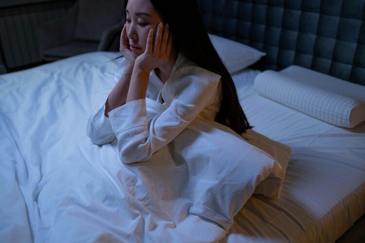 Can’t Sleep? Here’s How to Choose the Right Sleep Supplement in Singapore